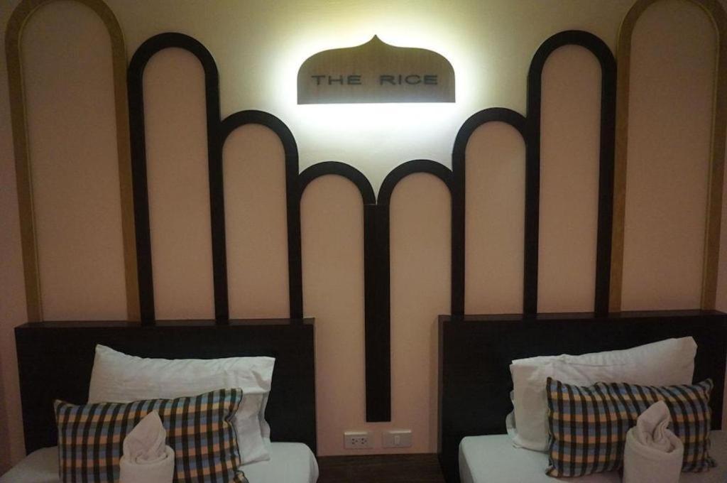 The Rice Hotel Ройет Экстерьер фото